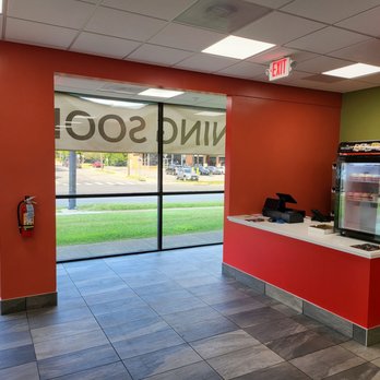 El Pollo Rico - Fairfax - Cashier/gelato area - Peruvian Near Me - Fairfax, Virginia