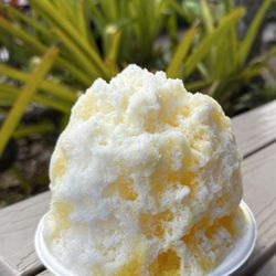 Uncle's Shave Ice - Mango Shaved Ice
