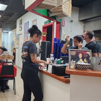 DoughBoyz Pizza - Inside - Pizza Near Me - Oviedo, Florida
