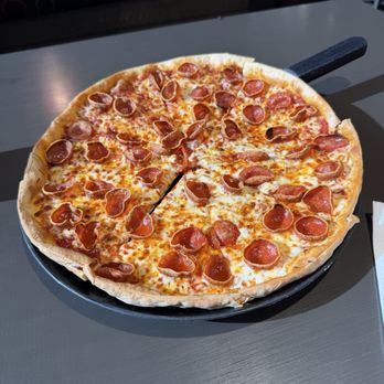 Pizza Hut - Medium Thin and Crispy with crispy cupped pepperoni - Pizza Near Me - Concordia, Kansas Pizza Hut - Medium Thin and Crispy with crispy cupped pepperoni - Pizza Near Me - Concordia, Kansas