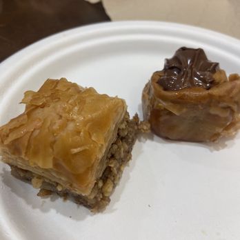 Pi Bakerie - Greek Near Me - New York, New York