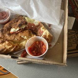 Manny's Pizza - Missing banana peppers and onion