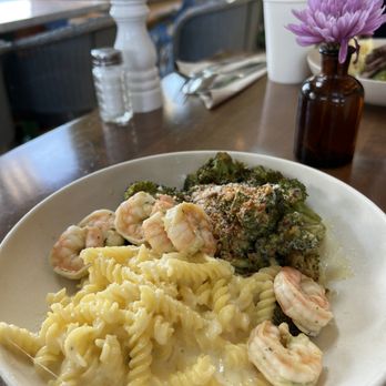 Flower Child - Salad Near Me - Houston, Texas Flower Child - Salad Near Me - Houston, Texas