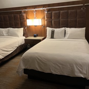 JW Marriott Austin - Standard queen - Hotels Near Me - Austin, Texas