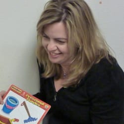 Bezdeny Speech Pathology Clinic - Suzanne in speech therapy session