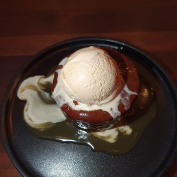 Gordon Ramsay Hell's Kitchen - Sticky Toffee Pudding - New American Near Me - Atlantic City, New Jersey