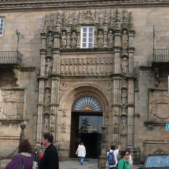 Dos Reis - Spanish Near Me - Santiago de Compostela, C