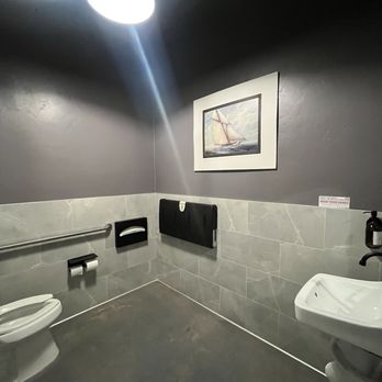 Maiden Voyage - Bathroom - Coffee Roasteries Near Me - Selma, California