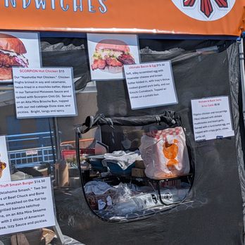 Izzy & Wooks - Ferry farmer's market, 6/28/25 - Burgers Near Me - San Francisco, California
