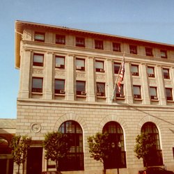 Washington Trust