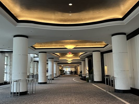 Loews Miami Beach Hotel by null