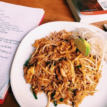 Thai Canteen - Chicken Pad Thai - Thai Near Me - Davis, California