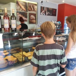 L'Atelier du Pain - Food display