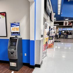 Walmart Supercenter - Nov 8, 2023