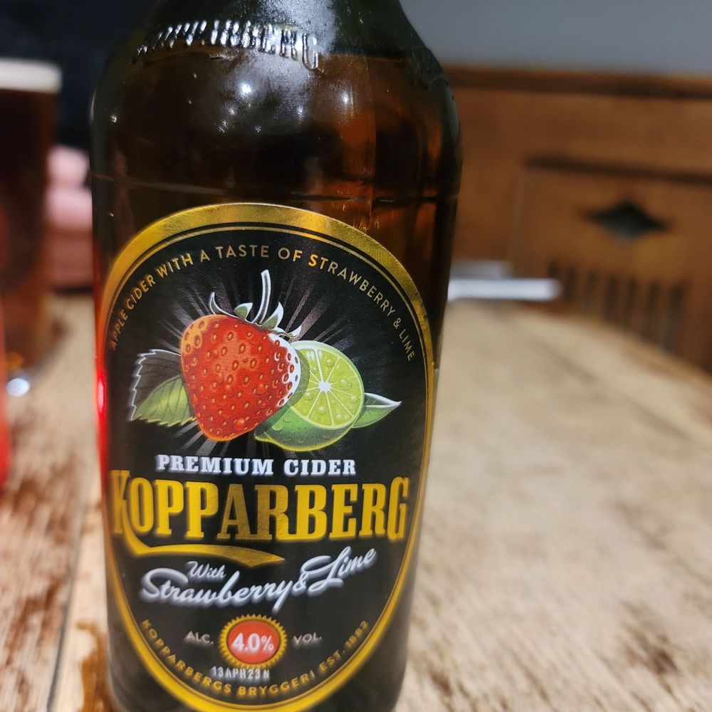 The Walnut Tree - Must try cider - Pubs Near Me - Worlington, SFK The Walnut Tree - Must try cider - Pubs Near Me - Worlington, SFK
