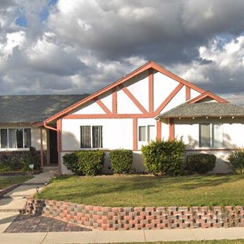 Cesar's Painting - Before the makeover. - Painters Near Me