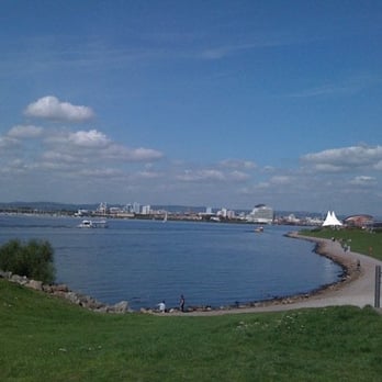 Cardiff Bay Barrage - Landmarks & Historical Buildings Near Me - Penarth, VGL