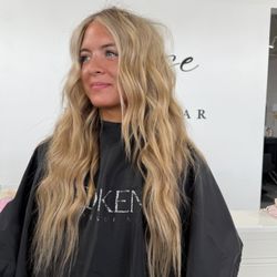 Muse Beauty Bar - Beach wave blonde