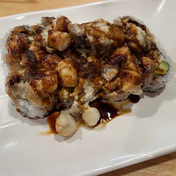 Sushi Sumo - Baked Scalloped roll - Sushi Bars Near Me - Gardena, California Sushi Sumo - Baked Scalloped roll - Sushi Bars Near Me - Gardena, California
