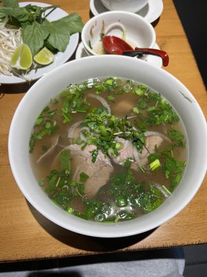 Pho Ngon by null