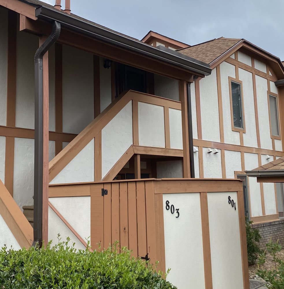 EXPRESS GUTTERS 12 Photos Candler, North Carolina Gutter Services