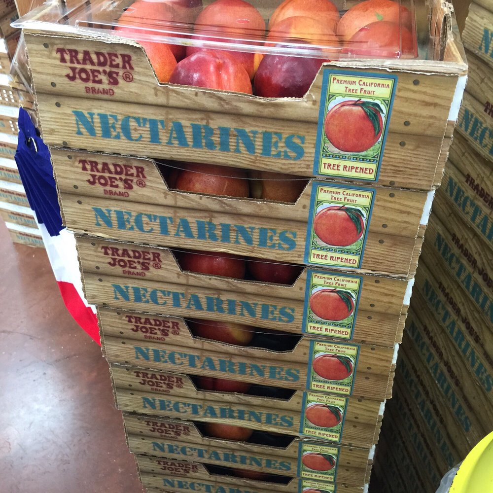 Trader Joe's - The most delicious nectarines!!! I even got to try them! - Grocery Near Me - Miami, Florida