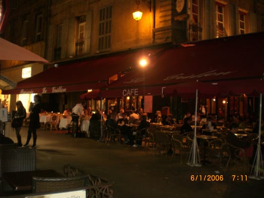 Bar Le Grillon by null