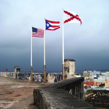 Castillo San Cristóbal - The US, Puerto Rican, and Spanish Cross of Burgundy flags - Tours Near Me - San Juan, Puerto Rico Castillo San Cristóbal - The US, Puerto Rican, and Spanish Cross of Burgundy flags - Tours Near Me - San Juan, Puerto Rico