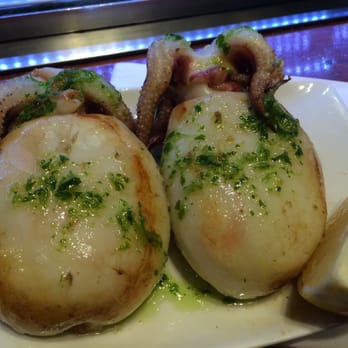Ciutat Comtal - Grilled cuttlefish to start off for breakfast! - Tapas Bars Near Me - Barcelona, B Ciutat Comtal - Grilled cuttlefish to start off for breakfast! - Tapas Bars Near Me - Barcelona, B