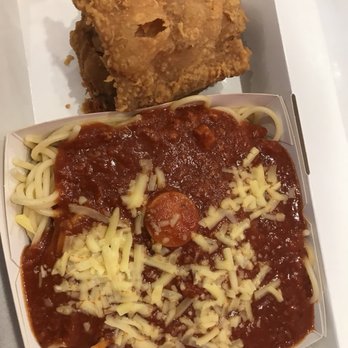 Jollibee - Chickenjoy with spaghetti - Fast Food Near Me - Tukwila, Washington Jollibee - Chickenjoy with spaghetti - Fast Food Near Me - Tukwila, Washington