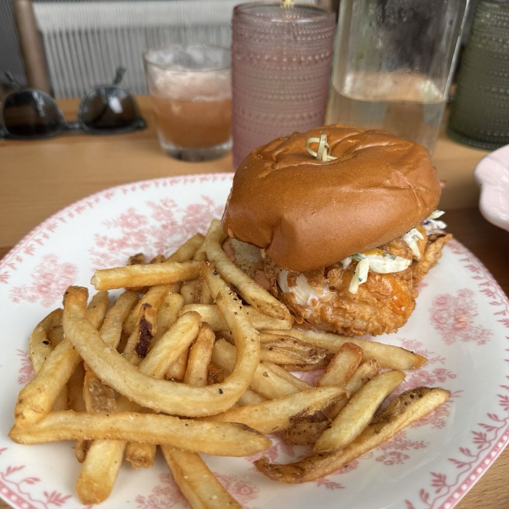 Flora - New American Near Me - Charlotte, North Carolina