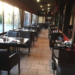 Cafe Simla - Ok, so I'm the only one in here yet - but it's still early!!