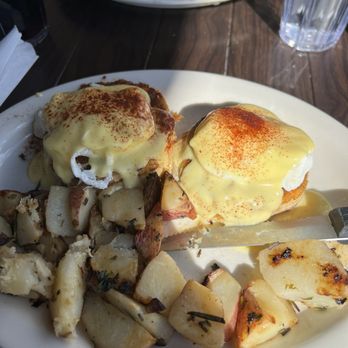 Millie's Cafe - Pasadena - Crab cake Benedicts - Breakfast & Brunch Near Me - Pasadena, California Millie's Cafe - Pasadena - Crab cake Benedicts - Breakfast & Brunch Near Me - Pasadena, California