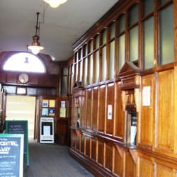 Great Central Railway - Loughborough Station's attractive ticket hall