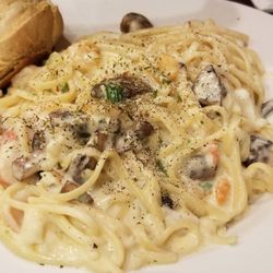 Mikes - Seafood linguine