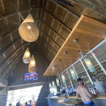 Off the Hook - 8-1-22 bar area - Lounges Near Me - Kapolei, Hawaii
