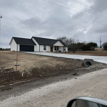Monroys Concrete Construction - Masonry/Concrete Near Me