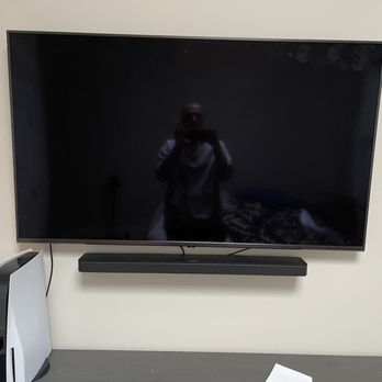 Lav Handy Work - Bedroom tv - Handyman Near Me - Brooklyn , New York Lav Handy Work - Bedroom tv - Handyman Near Me - Brooklyn , New York