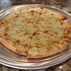 Luna's Bistro