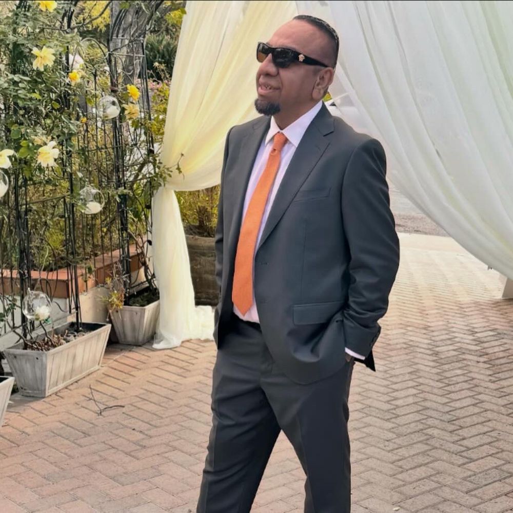 Custom-made suit. Custom-made suit.
