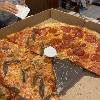 Big Nick's Pizzeria - Half pepperoni half anchovy - Pizza Near Me - Kearny, New Jersey Big Nick's Pizzeria - Half pepperoni half anchovy - Pizza Near Me - Kearny, New Jersey