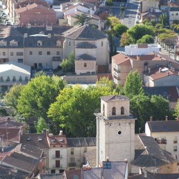 Oficina de Turismo - Public Services & Government Near Me - Peñafiel, Virginia