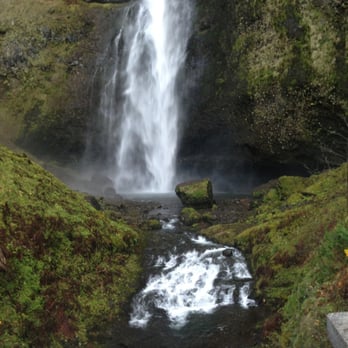 Multnomah Falls - Hiking Near Me - Bridal Veil, Oregon Multnomah Falls - Hiking Near Me - Bridal Veil, Oregon