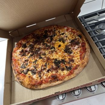 Empire Pizza - Fort Mill - Onion, mushroom, bacon pizza! - Sports Bars Near Me - Fort Mill, South Carolina Empire Pizza - Fort Mill - Onion, mushroom, bacon pizza! - Sports Bars Near Me - Fort Mill, South Carolina