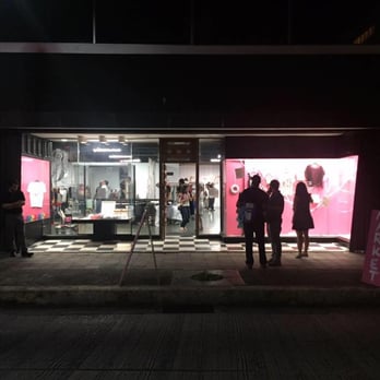 Santurce Pop - Storefront at night - Pop-up Shops Near Me - San Juan, Puerto Rico