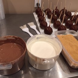Milk Chocolate Caramel Apple Rolled in Almond Roca