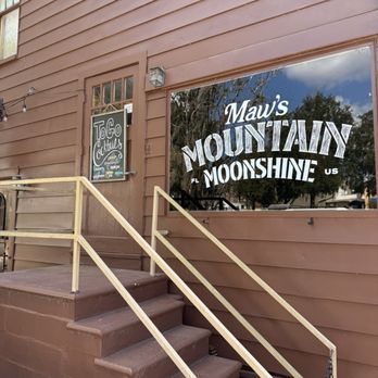 Maws Mountain Moonshine - Distilleries Near Me - Mt Dora, Florida Maws Mountain Moonshine - Distilleries Near Me - Mt Dora, Florida