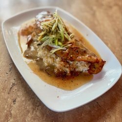 They turned Egg Foo Young into a taco. Aren't they clever?! What about the taste? Nevermind that, this is ARTISTIC!