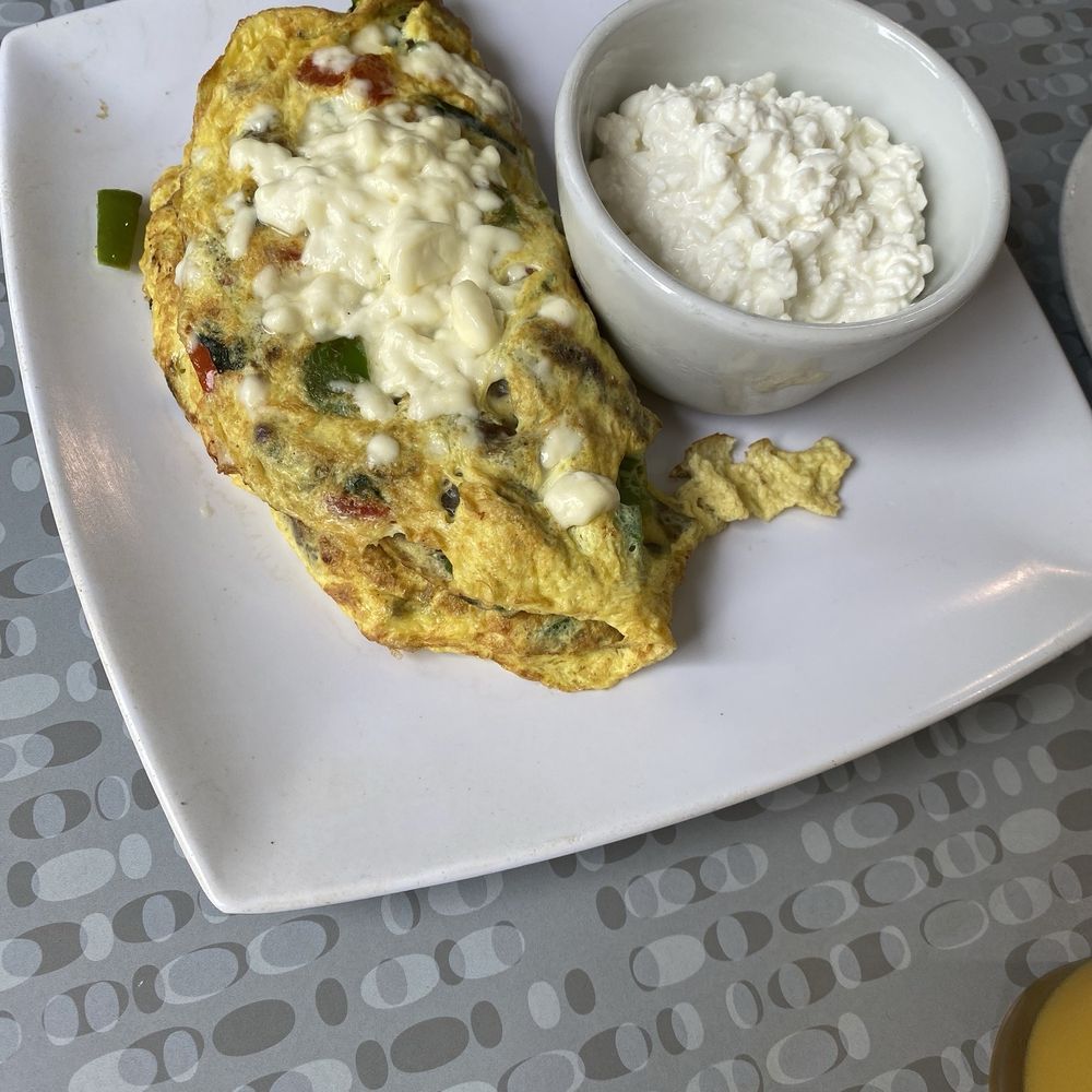 Mr. D's Diner - Mr. D's Favorite Omelette - American Near Me - La Verne, California Mr. D's Diner - Mr. D's Favorite Omelette - American Near Me - La Verne, California
