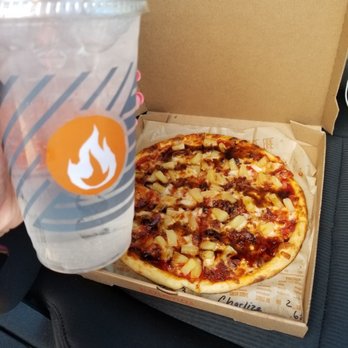 Blaze Pizza - Pizza Near Me - Fresh Meadows, New York Blaze Pizza - Pizza Near Me - Fresh Meadows, New York